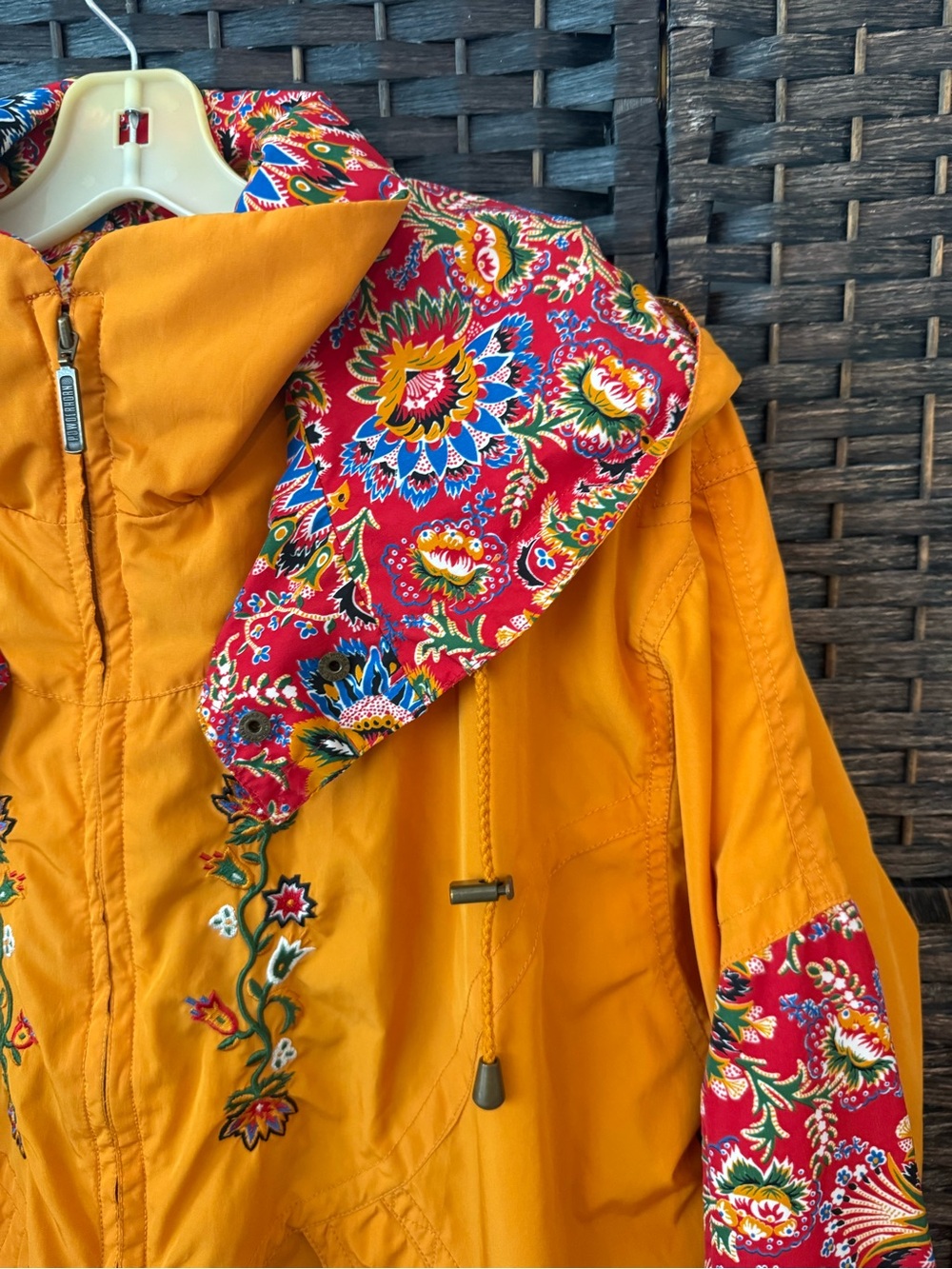 🧡🌺 Vintage Powderhorn Hooded Embroidered Windbreaker Jacket Size 12 - Picture 4 of 14
